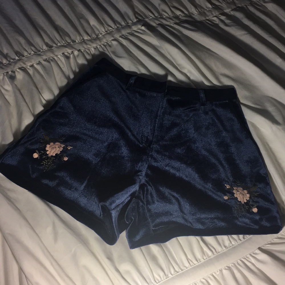 Lauren Conrad runway velvet embroidered shorts